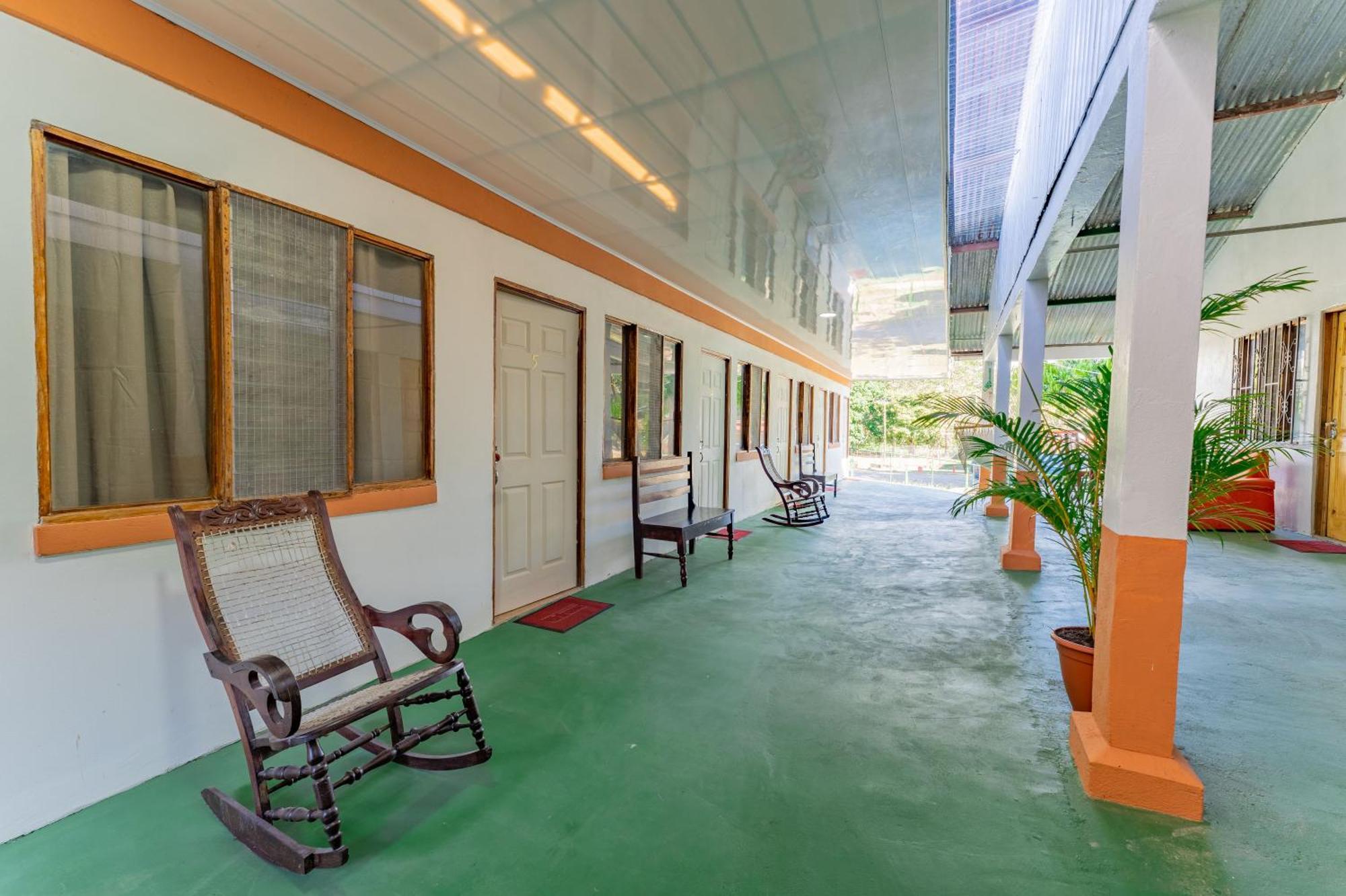 El Cocobolo Food&Rest Room 6 Bed And Breakfast Wifi Ac Pkg Gratis Liberia Exterior photo